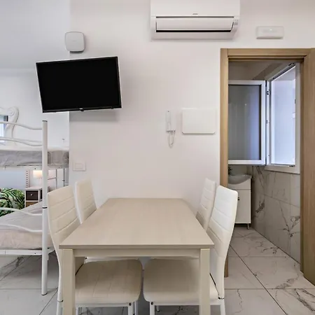 Planet 504 Apartment *