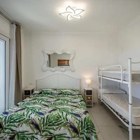 Apartmán Planet 504 *